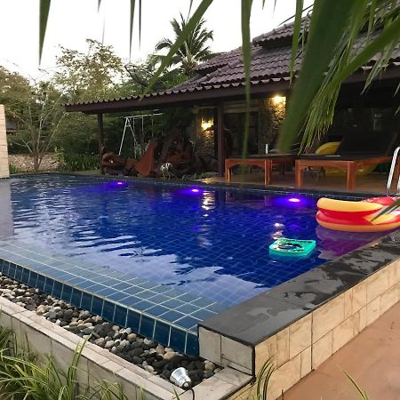 Rock Garden E28 4 Bedroom Pool Villa แม่พิมพ์ ภายนอก รูปภาพ